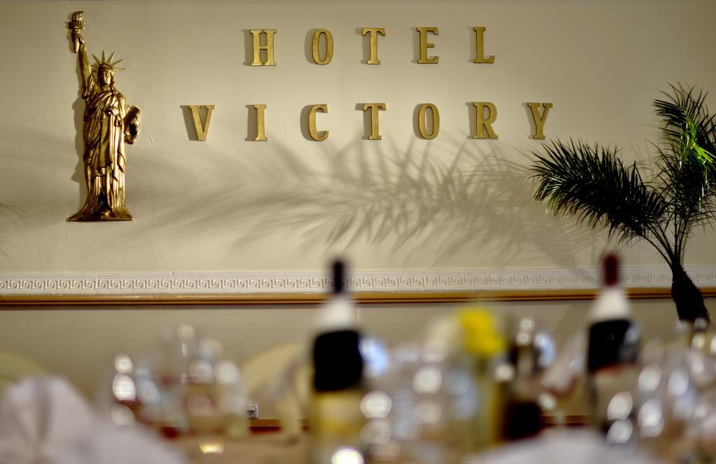 Hotel Victory Pristina Exterior photo